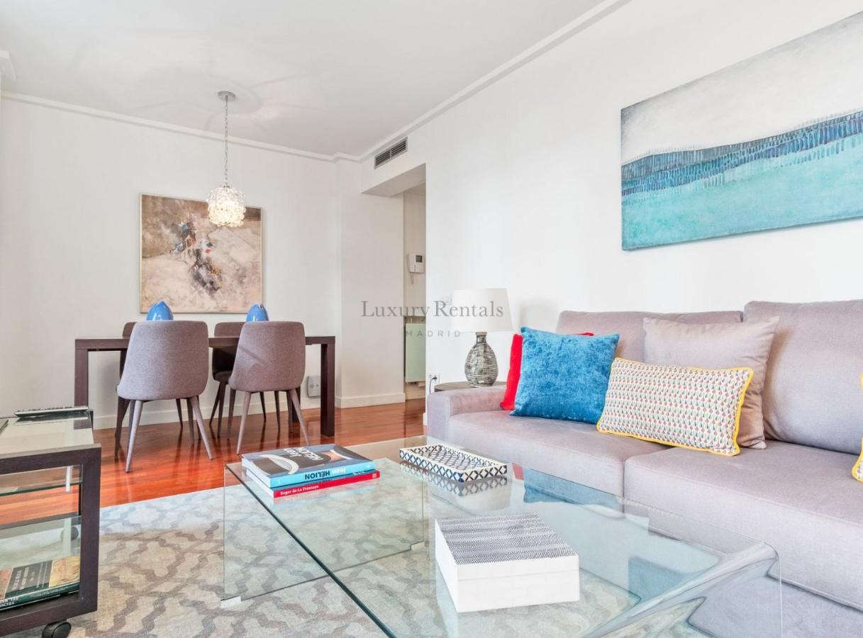 Charming 2-Bedroom Apartment In Retiro Perfect Madrid Location Exteriör bild